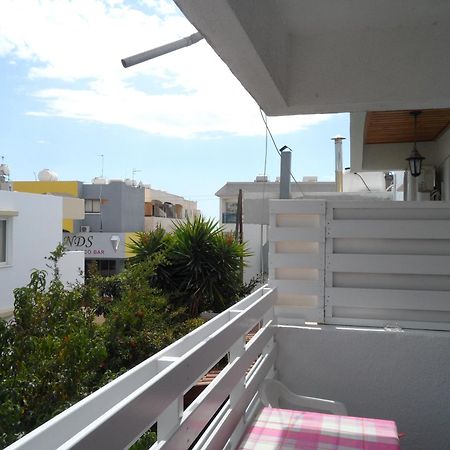 Sunshine Apts, Two Bedroom , Free Internet, No 3 Ayia Napa Luaran gambar