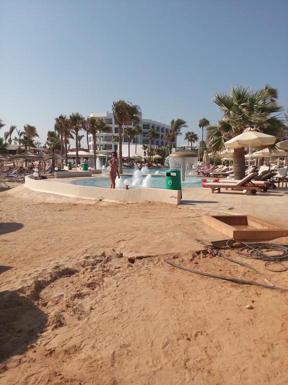 Sunshine Apts, Two Bedroom , Free Internet, No 3 Ayia Napa Luaran gambar