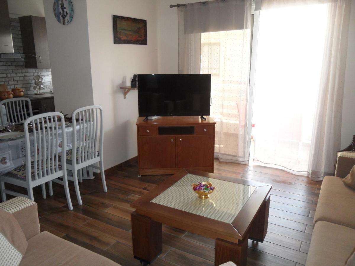 Sunshine Apts, Two Bedroom , Free Internet, No 3 Ayia Napa Luaran gambar