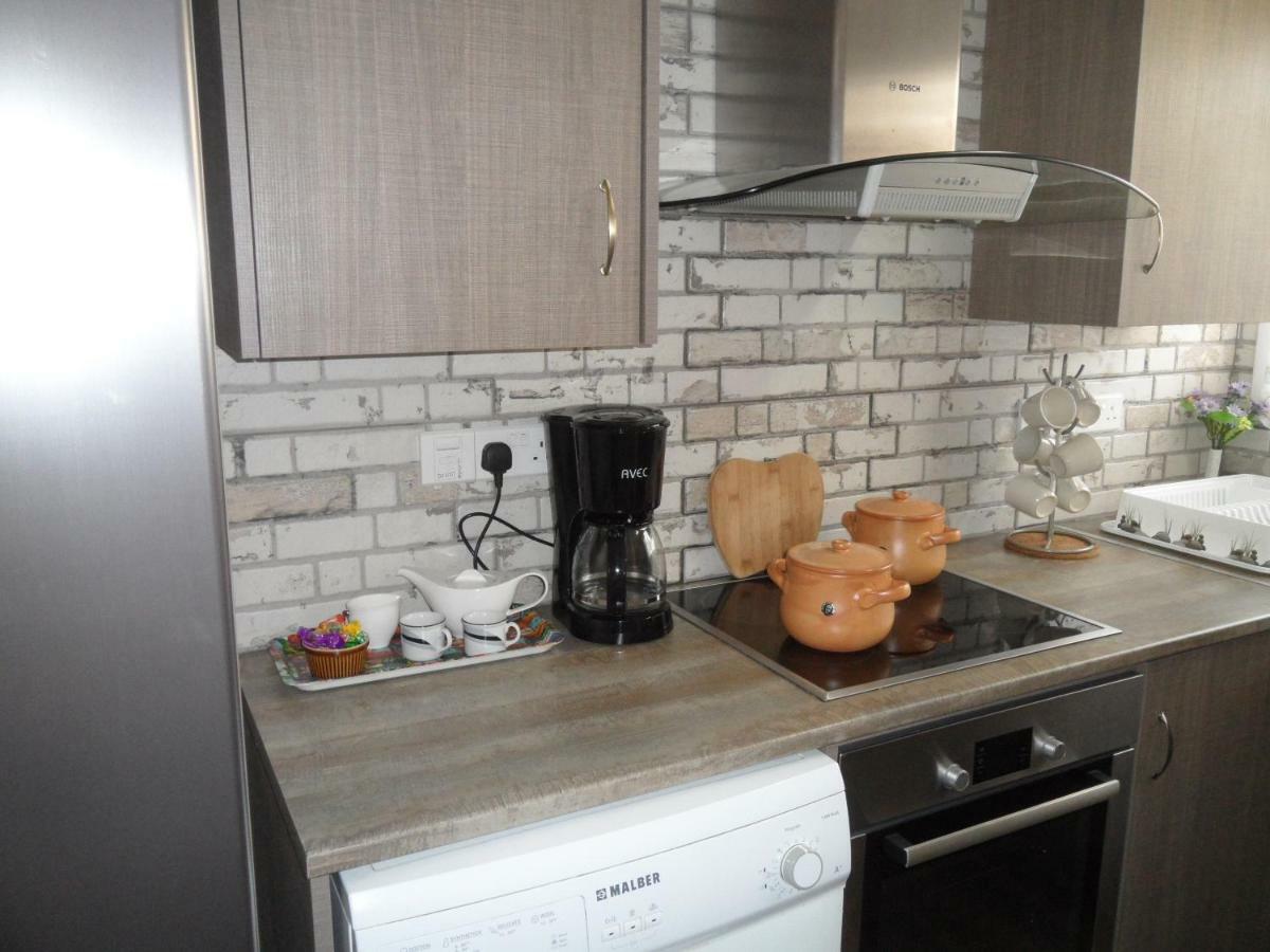 Sunshine Apts, Two Bedroom , Free Internet, No 3 Ayia Napa Luaran gambar