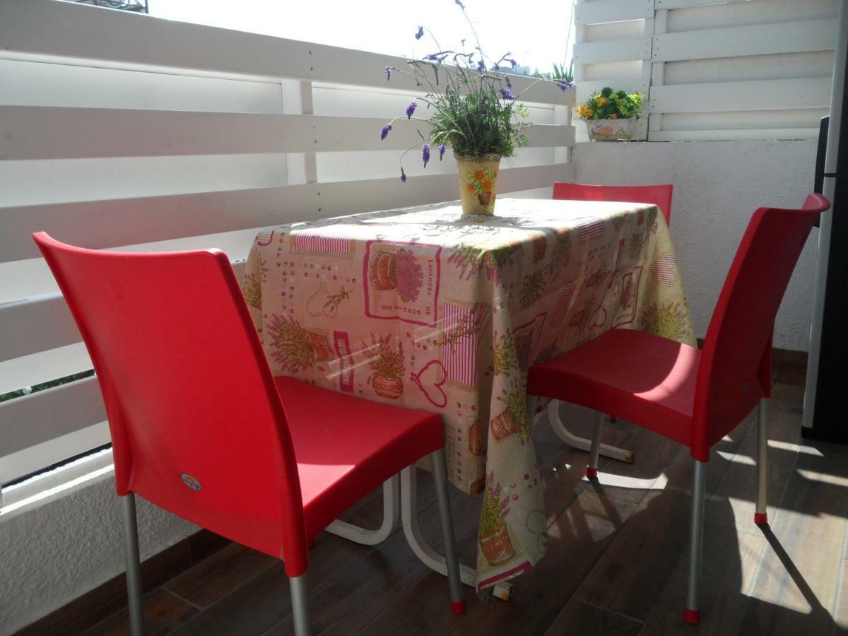 Sunshine Apts, Two Bedroom , Free Internet, No 3 Ayia Napa Luaran gambar